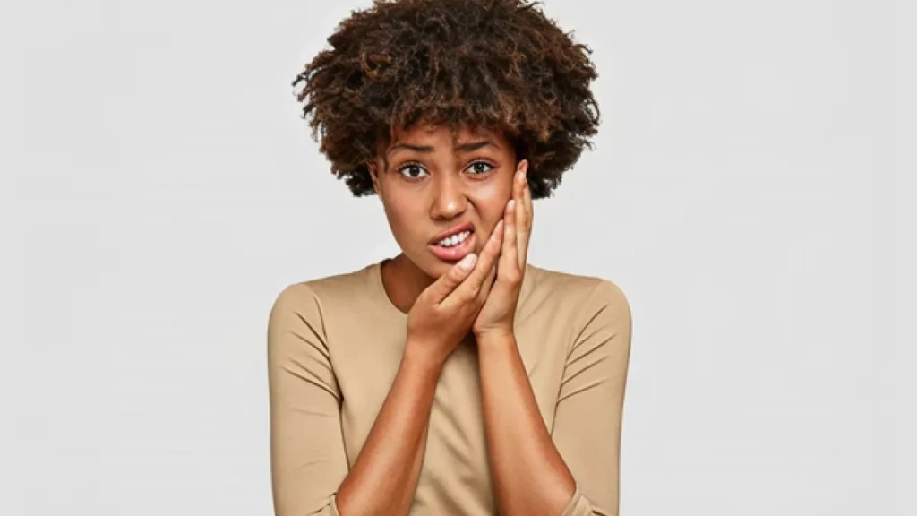 AdobeStock 218346039 1750283557 37104 300x200 1 - Dentique Dental Care