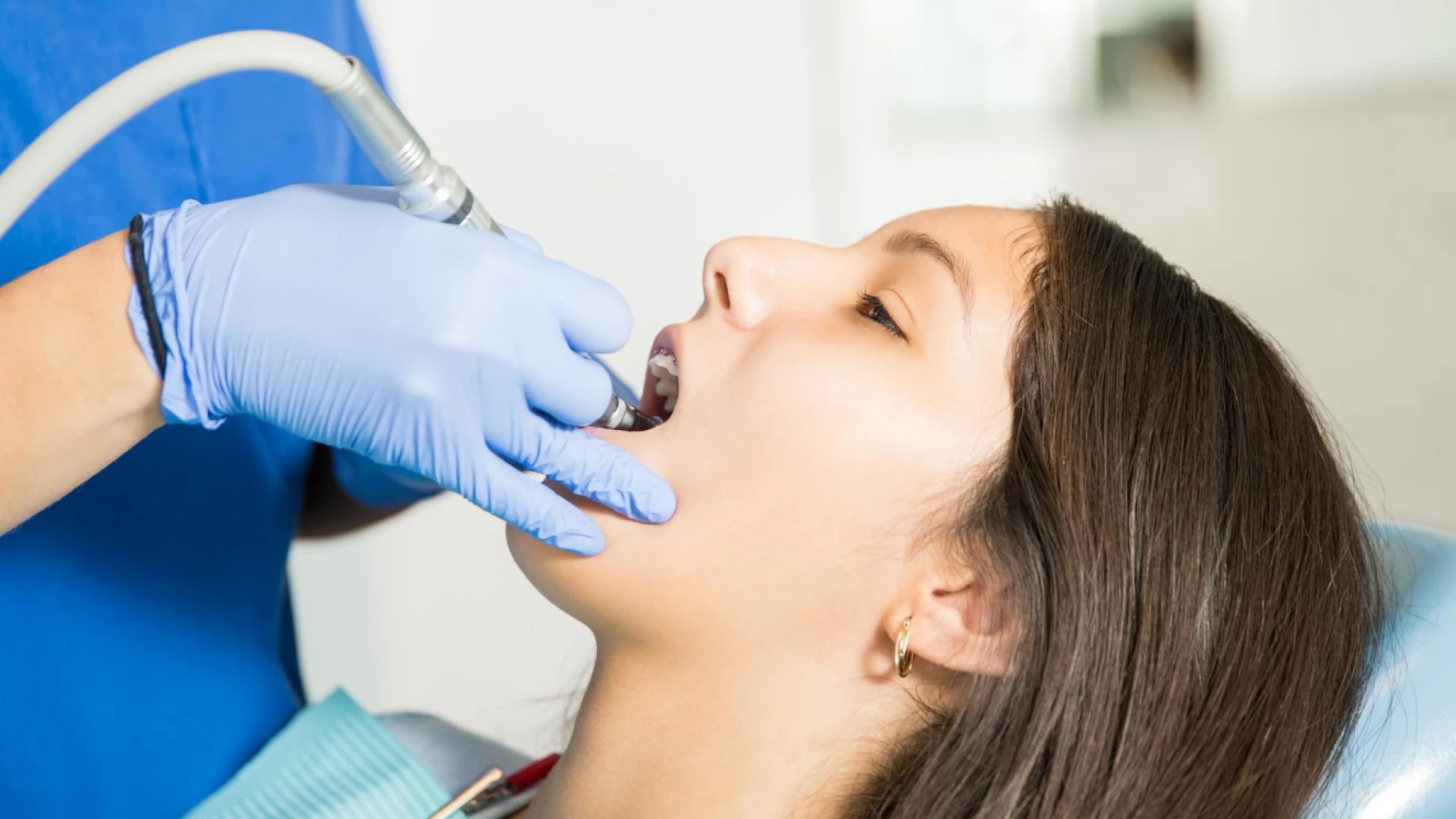 5309 Nitrous Oxide Laughing Gas What Your Body Actually - Dentique Dental Care